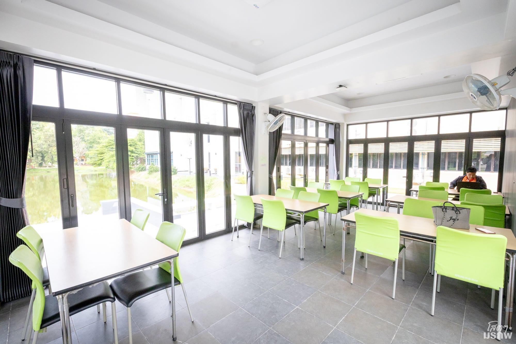 4. Co-Working Space